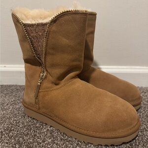 Woman’s Ugg Boots